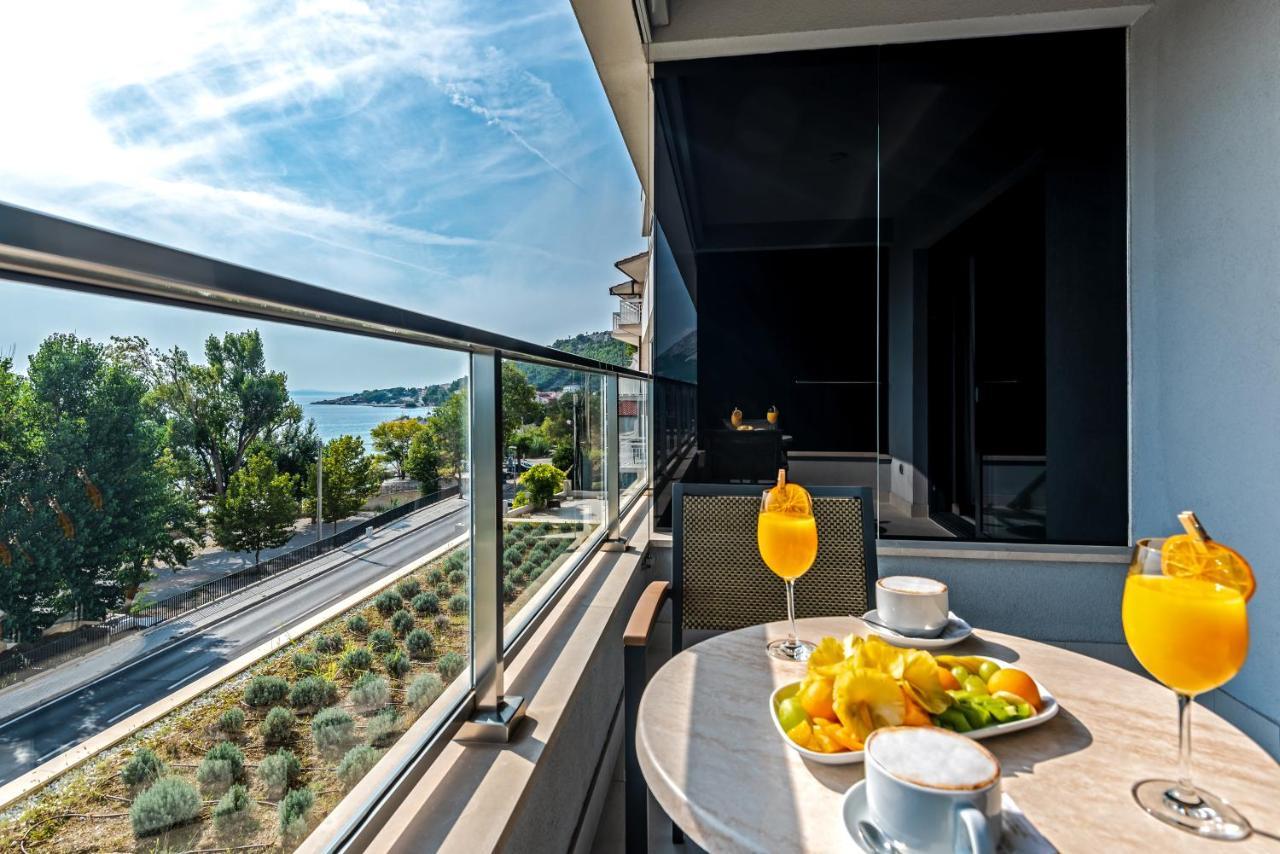 Hotel Plaza Duće Екстериор снимка