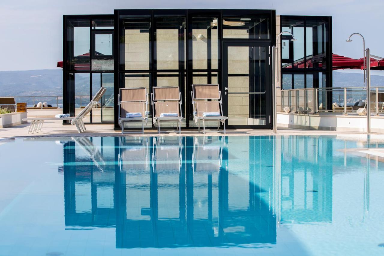Hotel Plaza Duće Екстериор снимка