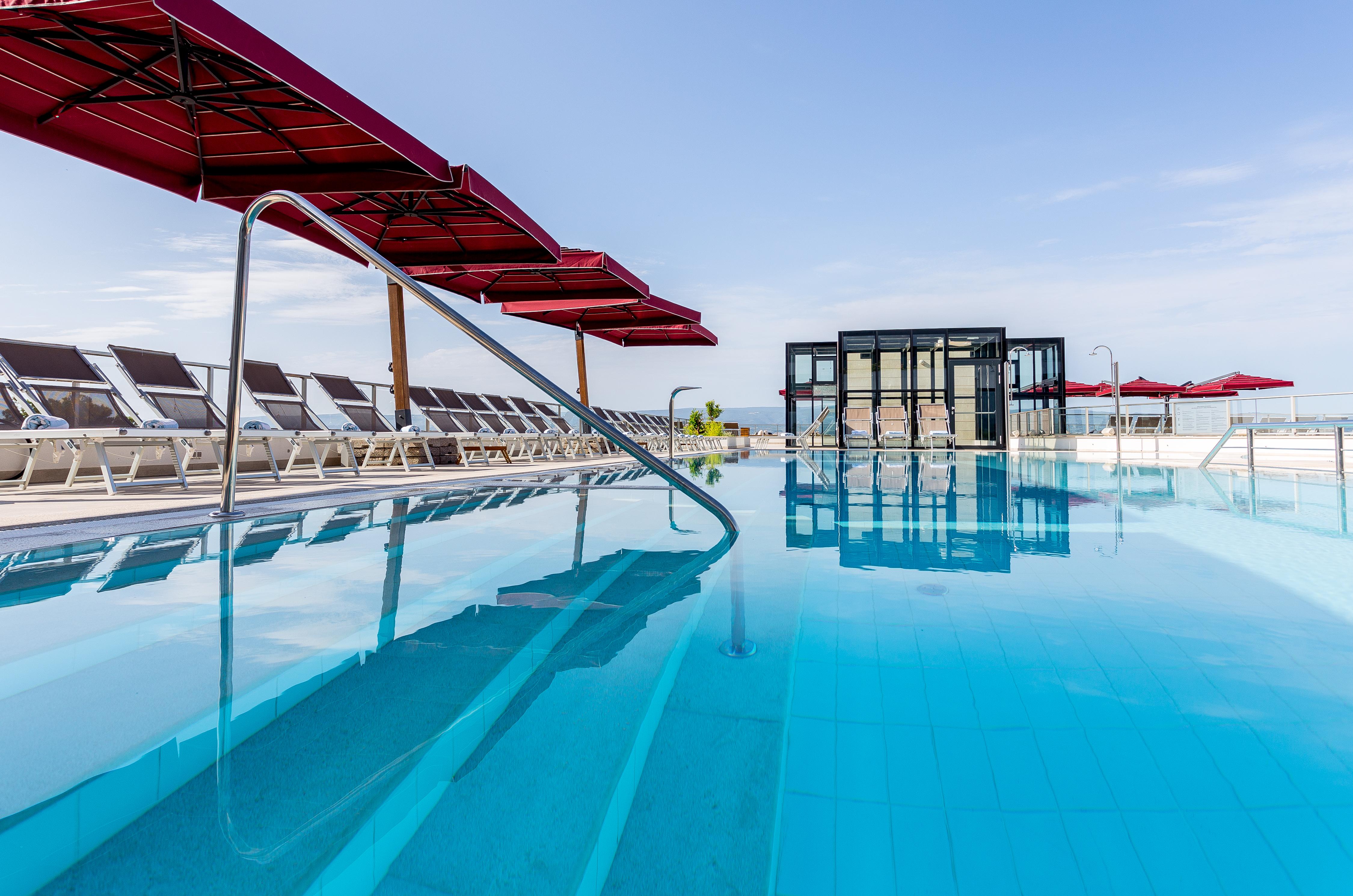 Hotel Plaza Duće Екстериор снимка