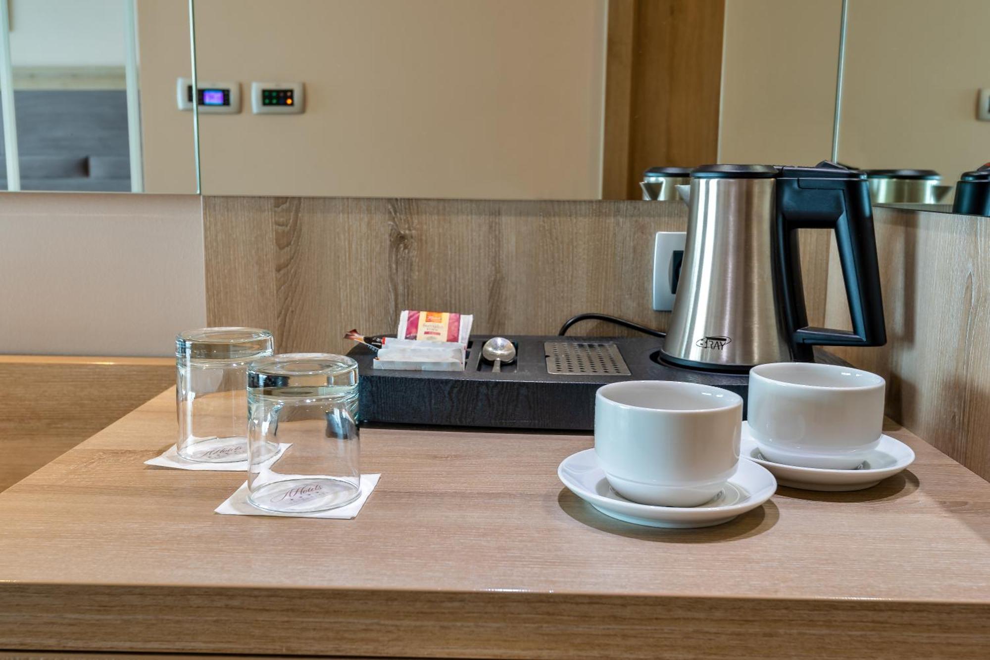Hotel Plaza Duće Екстериор снимка